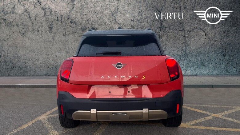 MINI Aceman 160kW SE Classic 54kWh 5dr Auto Electric Hatchback